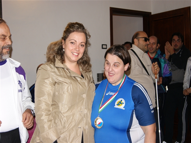 Monica viene premiata al torneo Francesco Bracci